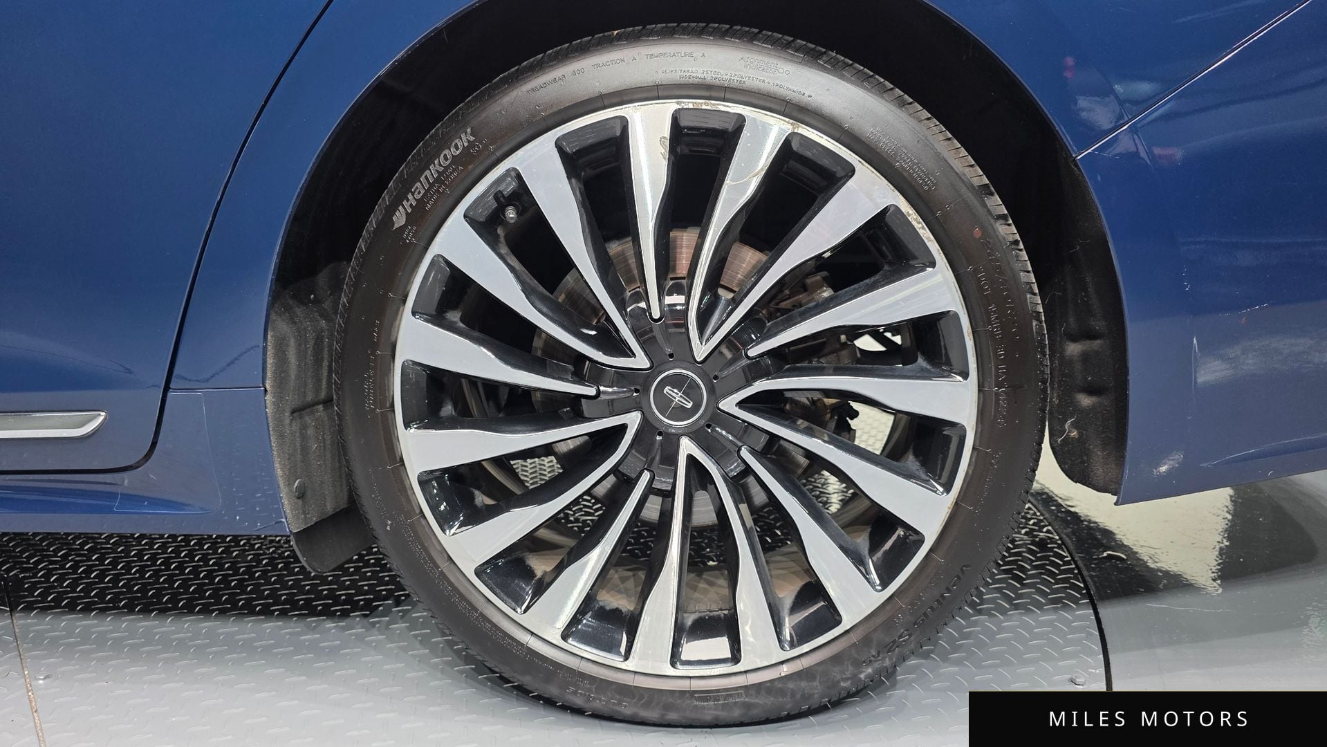 Lincoln Continental 2019 — миниатюра 7