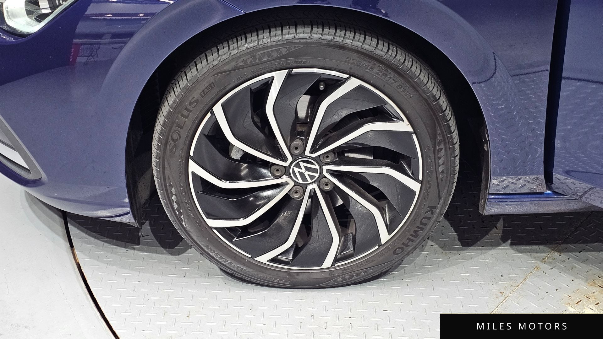 Volkswagen Golf 2023 — миниатюра 5