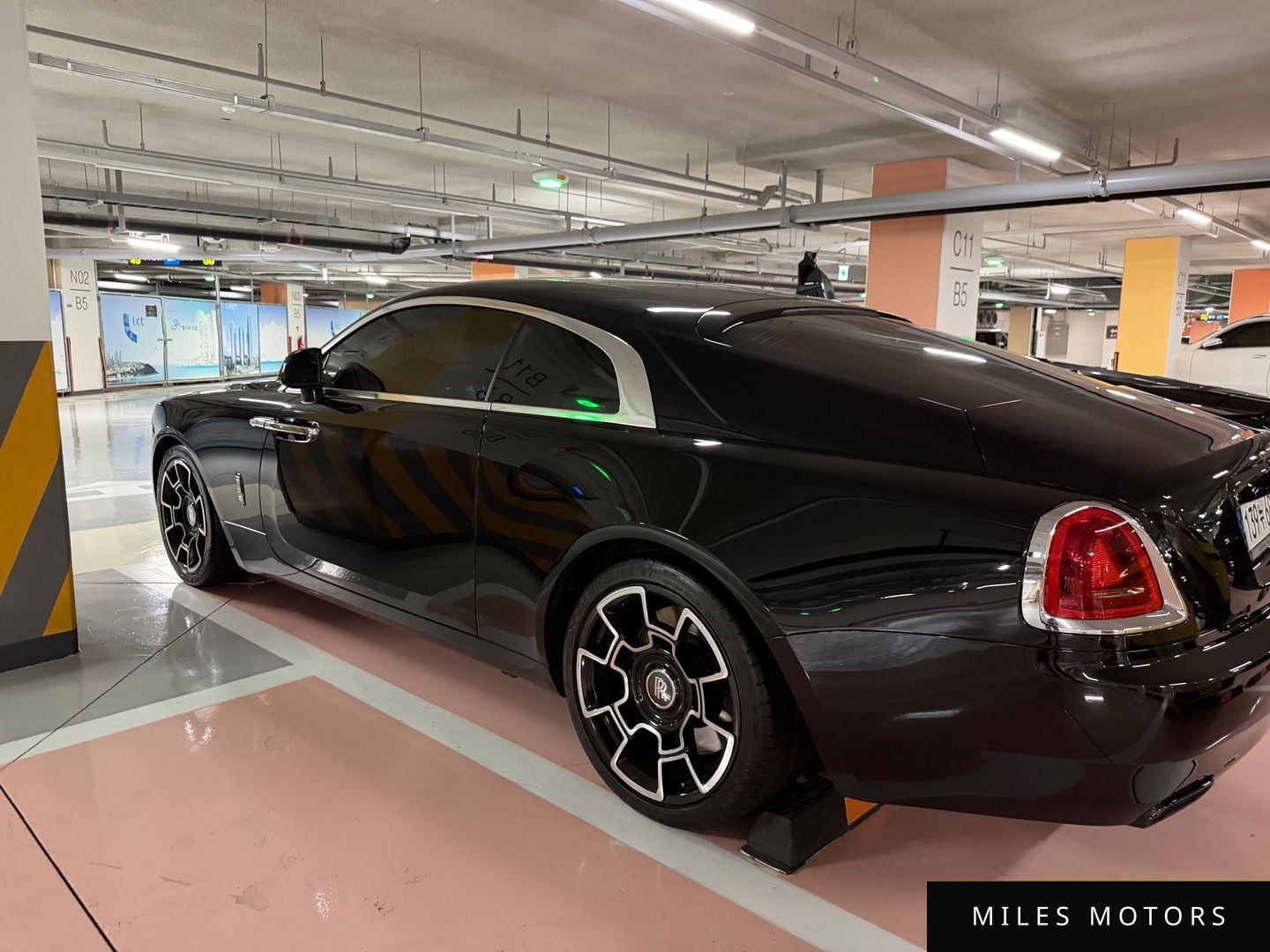 Rolls-Royce Wraith 2021 — миниатюра 6