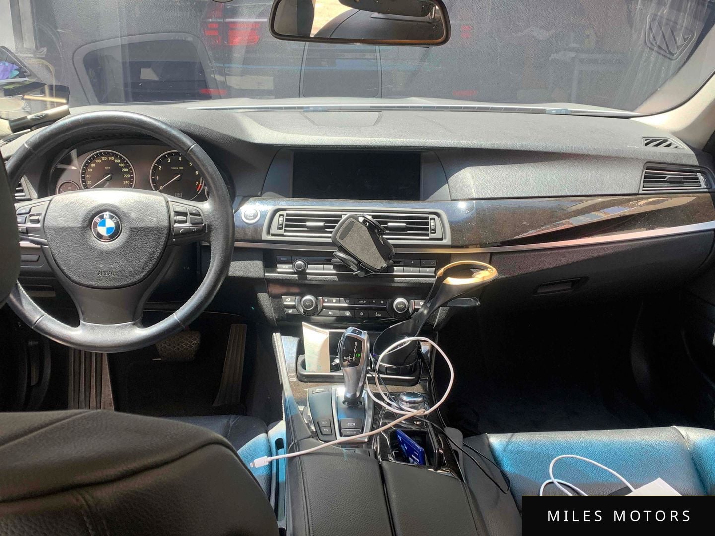 BMW 5 Series (F10) 2011 — миниатюра 6