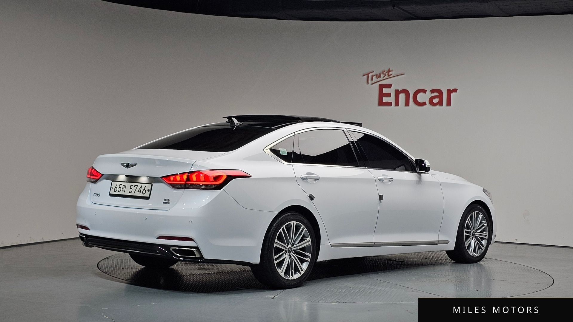 Genesis G80 2017 — миниатюра 2