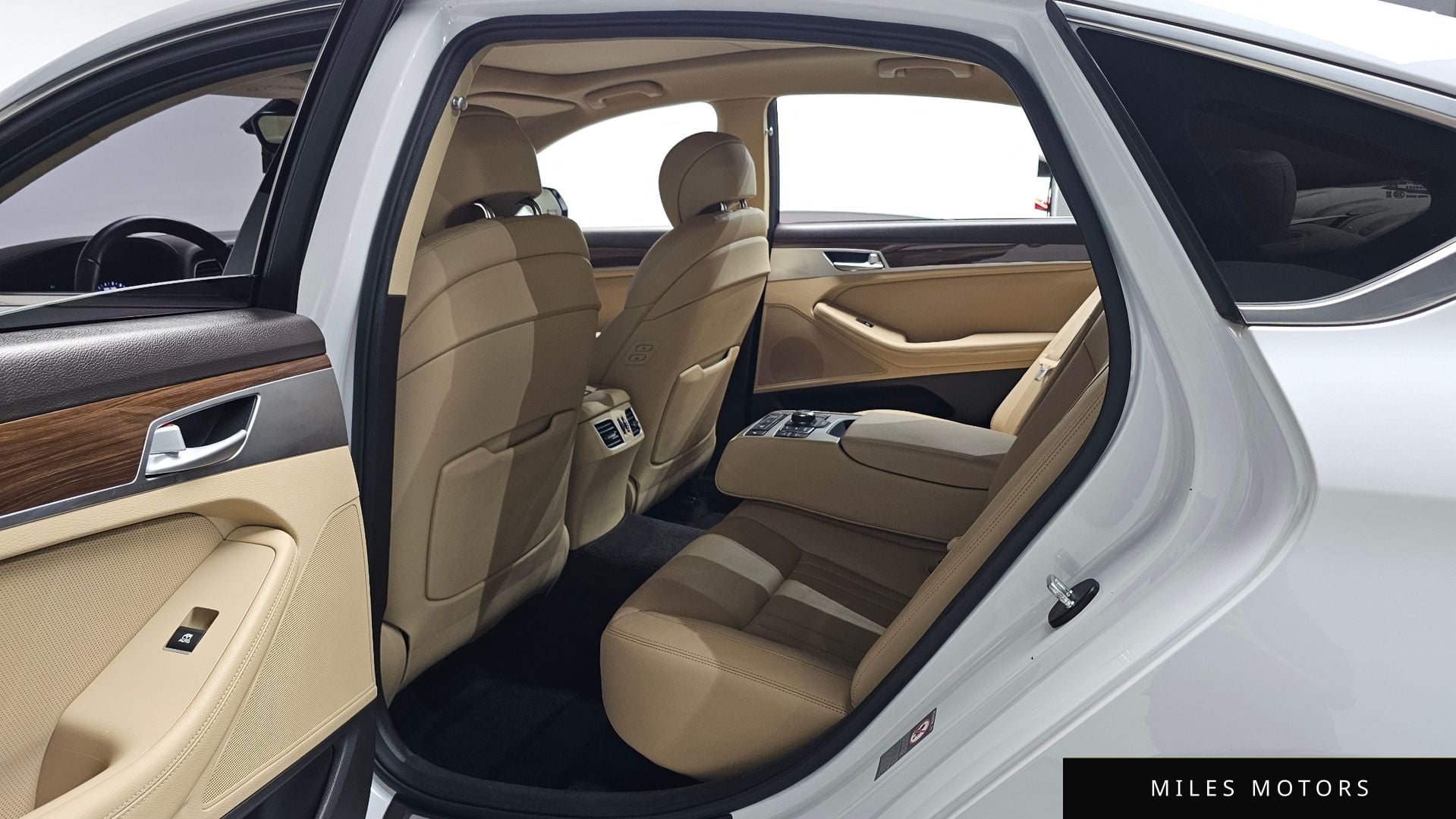 Genesis G80 2017 — миниатюра 12