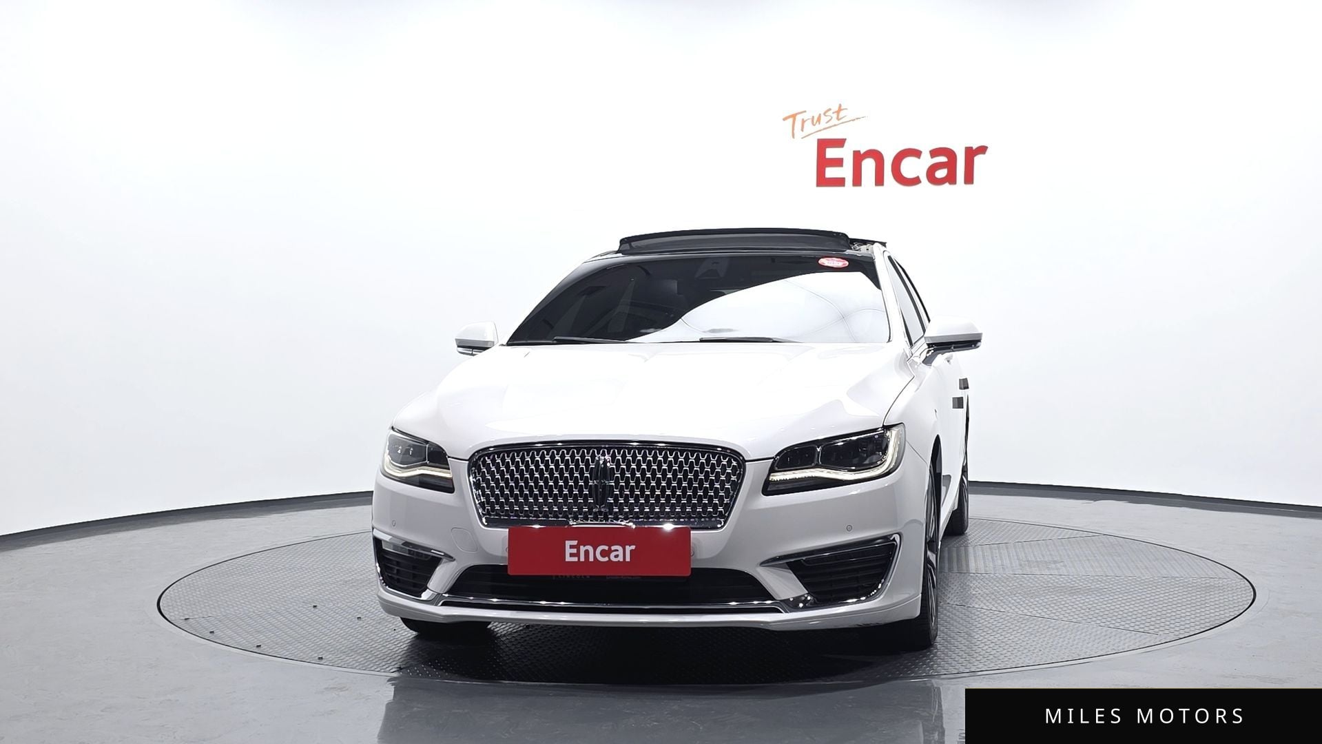 Lincoln MKZ 2017 — миниатюра 3