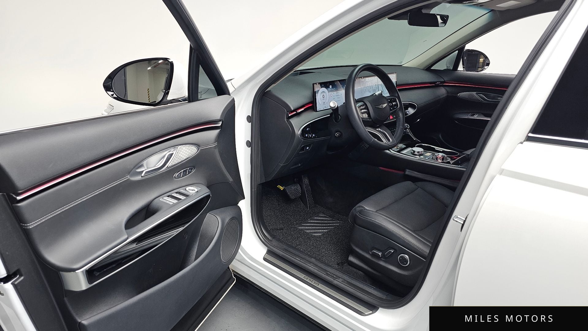 Genesis GV70 2025 — миниатюра 12