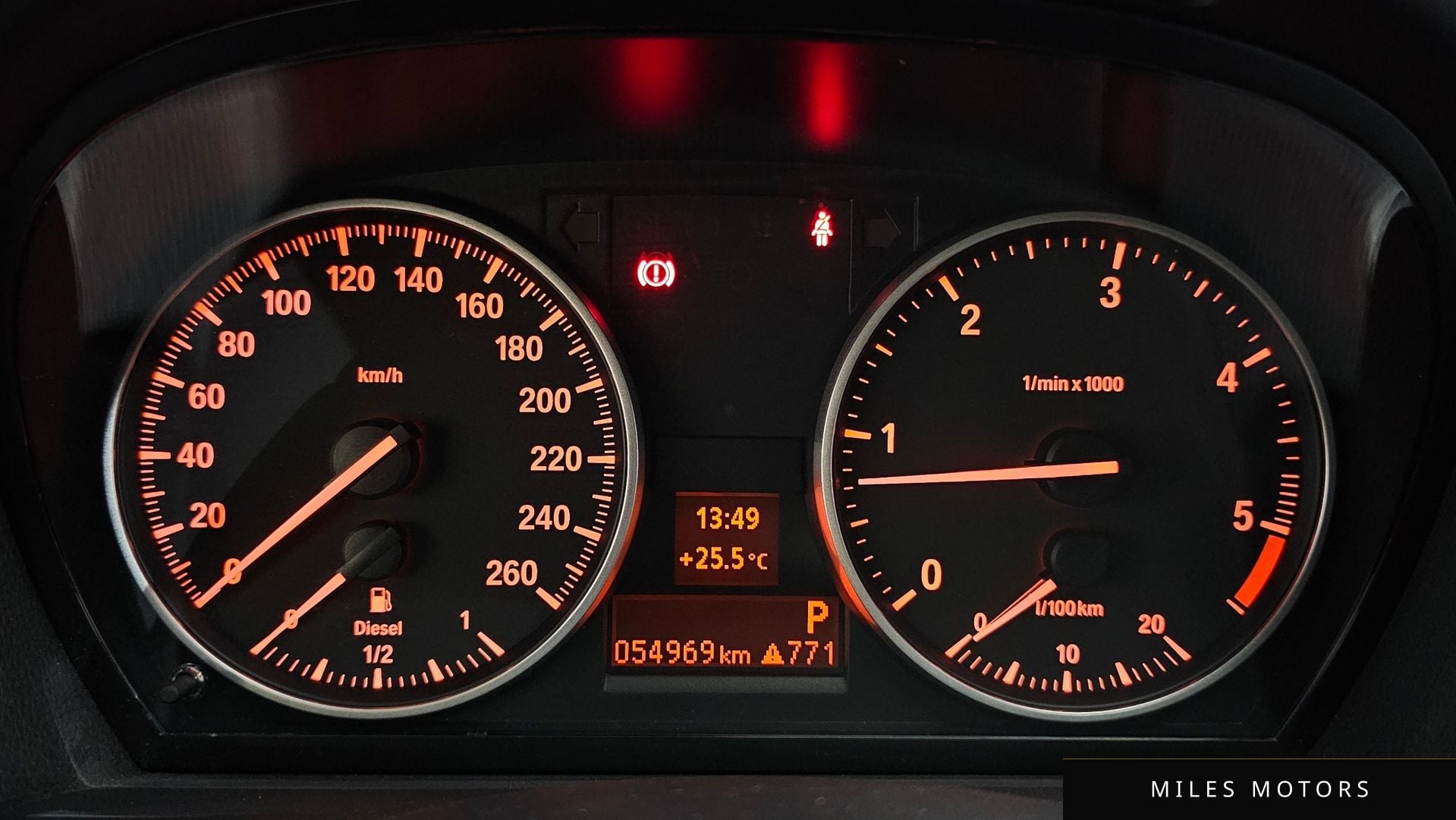 BMW 3 Series (E90) 2011 — миниатюра 8