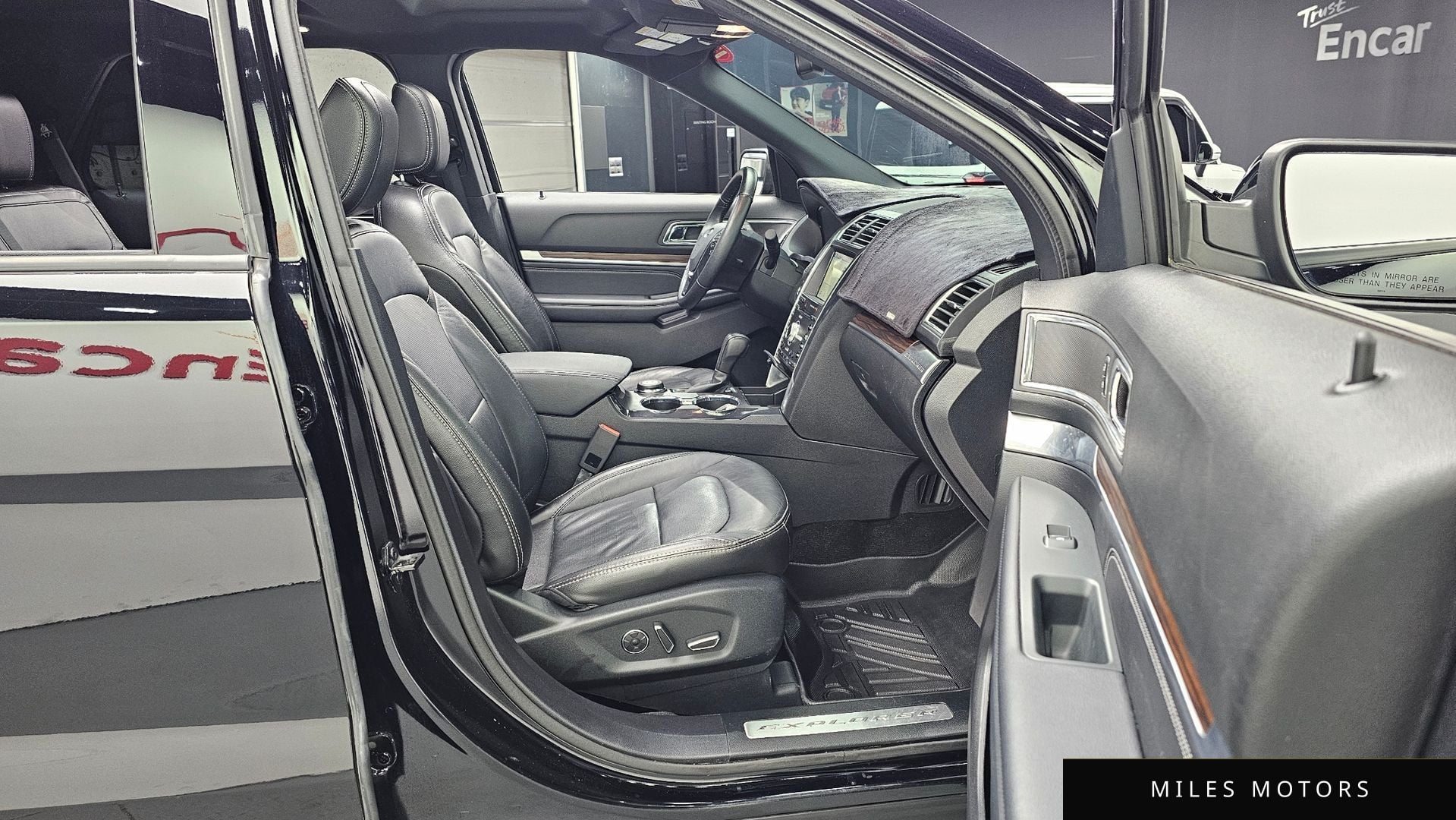 Ford Explorer 2018 — миниатюра 11