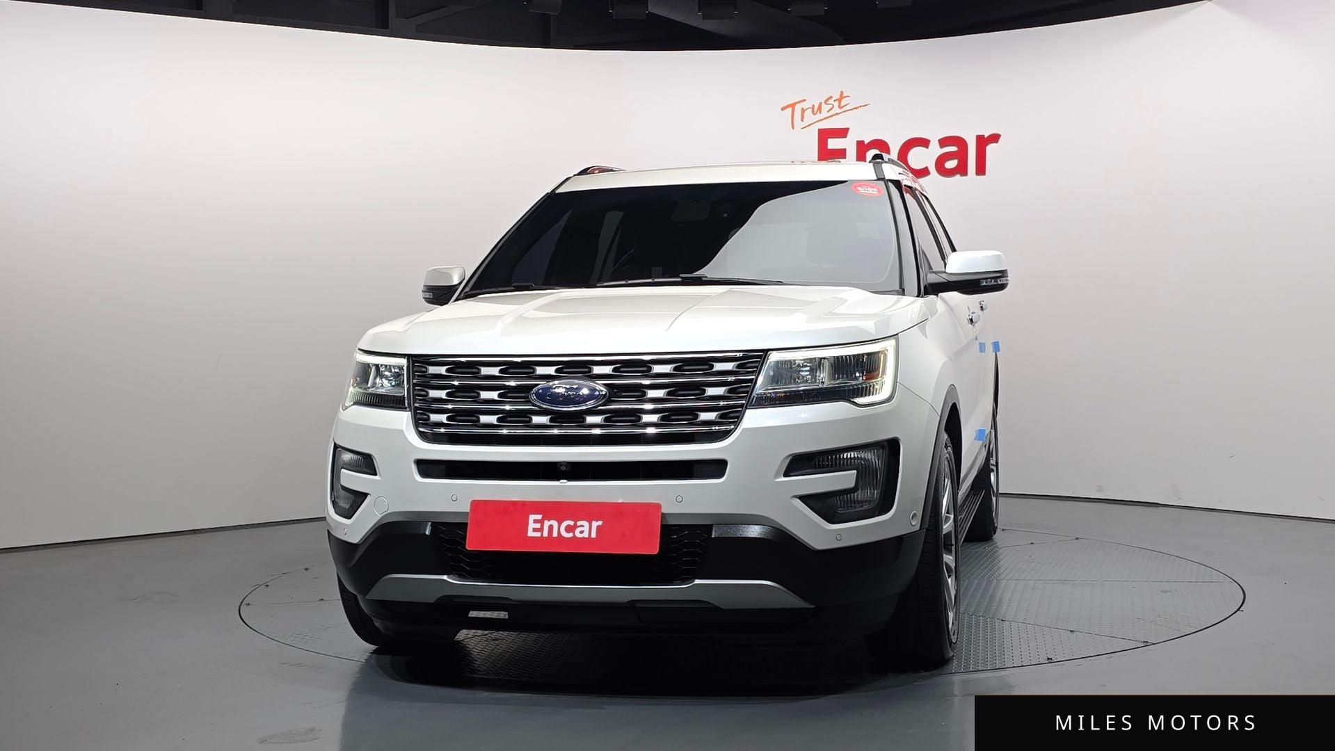 Ford Explorer 2017 — миниатюра 3