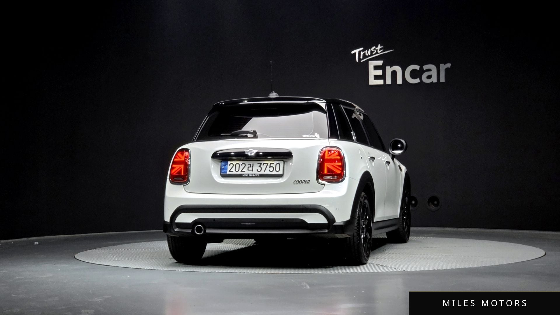 MINI Cooper 2024 — миниатюра 4