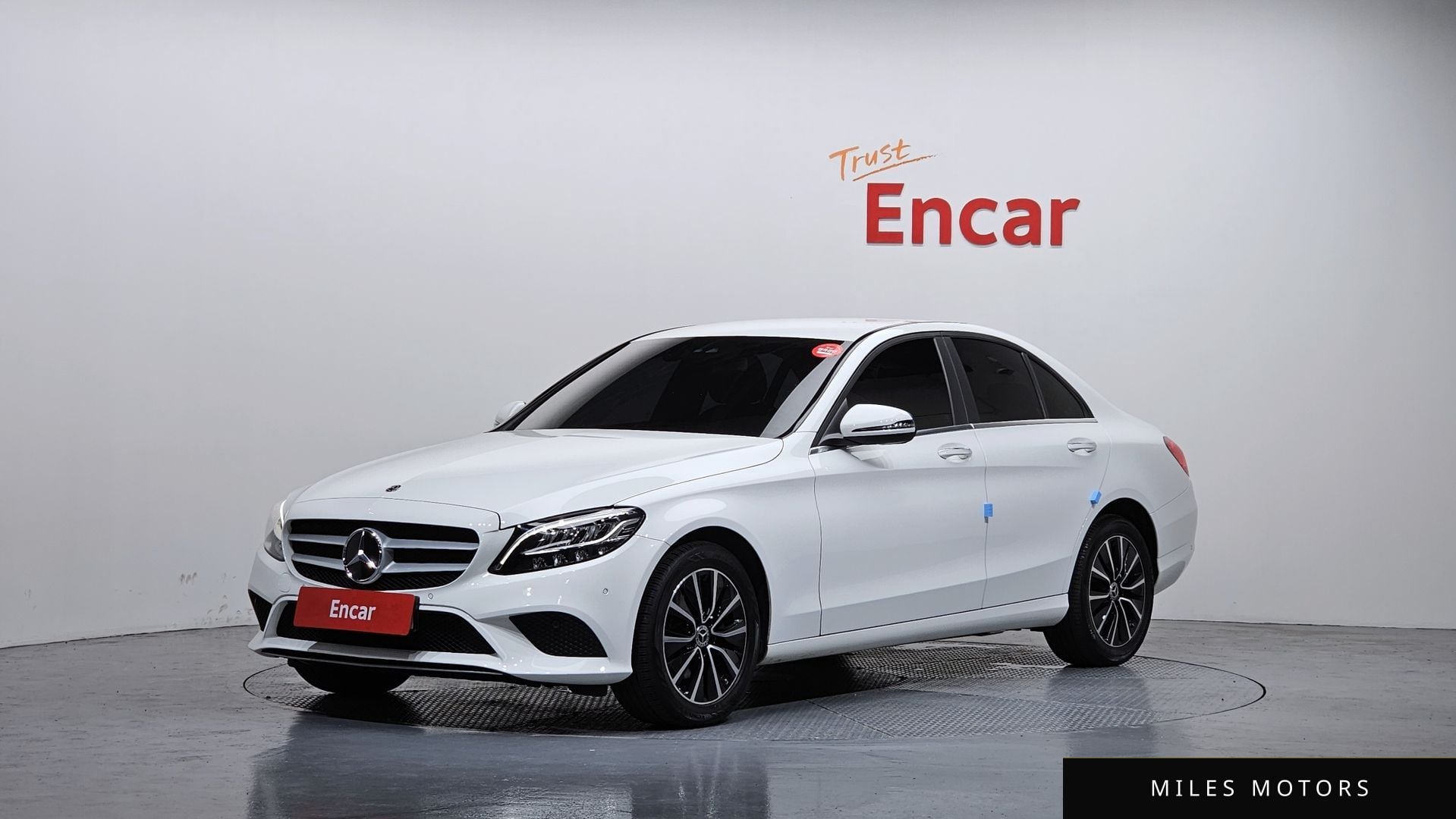 Mercedes-Benz C-Class W205 2020 — фото 1 из 12