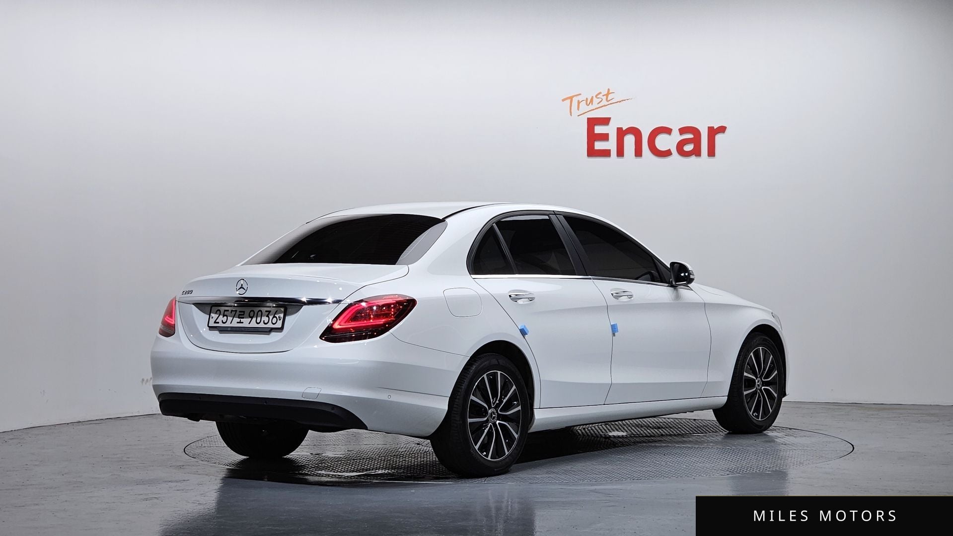 Mercedes-Benz C-Class W205 2020 — миниатюра 2
