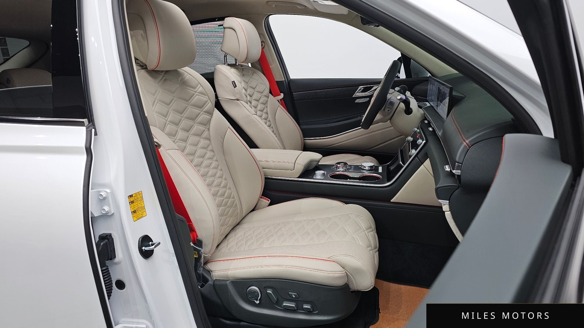 Genesis GV80 2025 — миниатюра 11