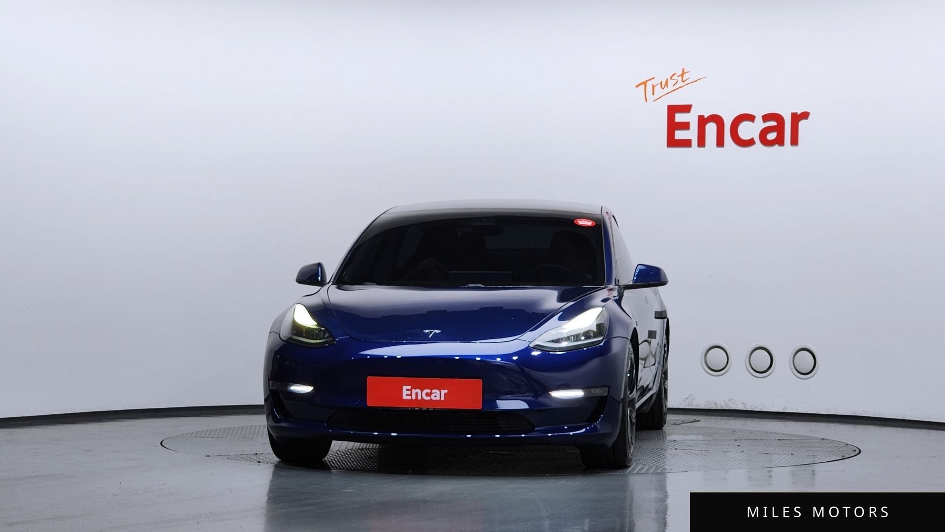 Tesla Model 3 2021 — миниатюра 3