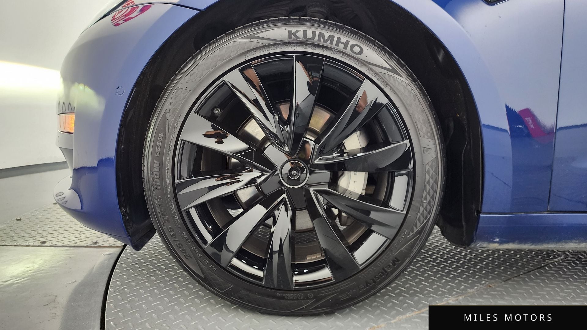 Tesla Model 3 2021 — миниатюра 5