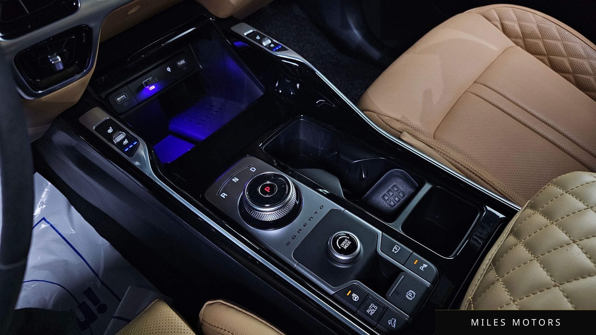 Kia Sorento 2023 — миниатюра 9