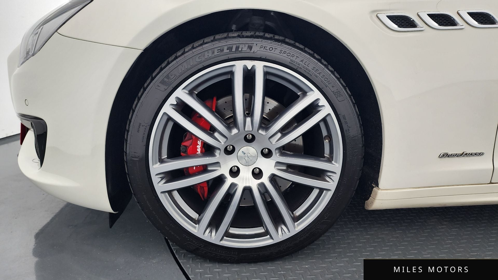 Maserati Quattroporte 2018 — миниатюра 5