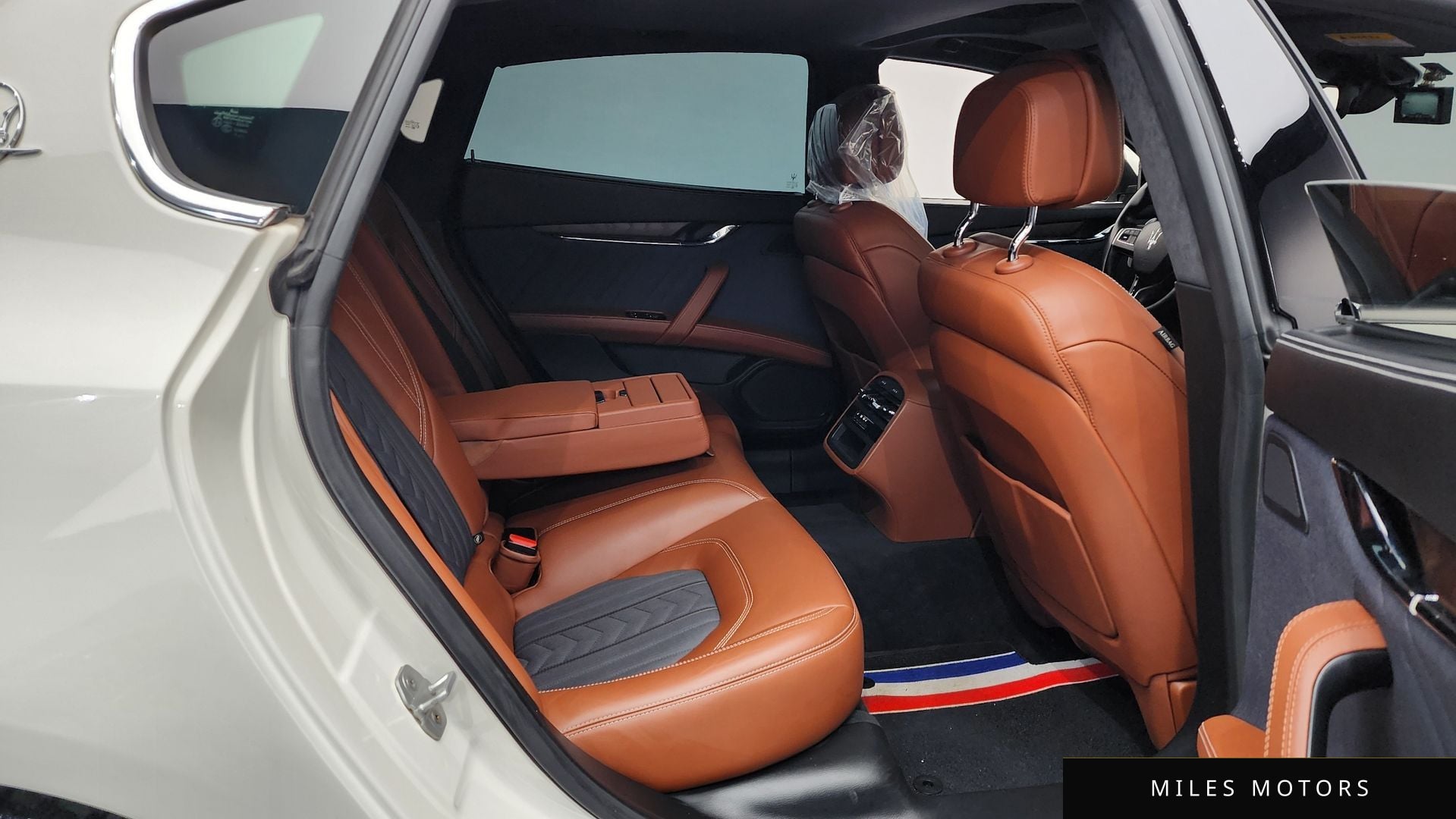 Maserati Quattroporte 2018 — миниатюра 11