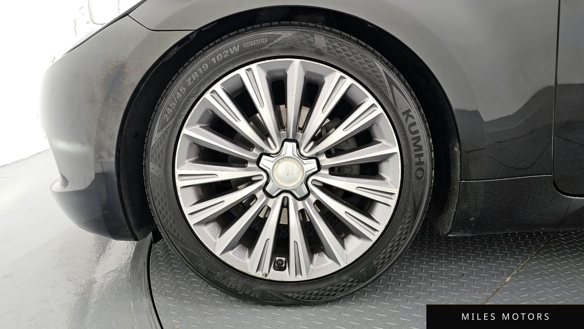 Kia K9 2016 — миниатюра 5