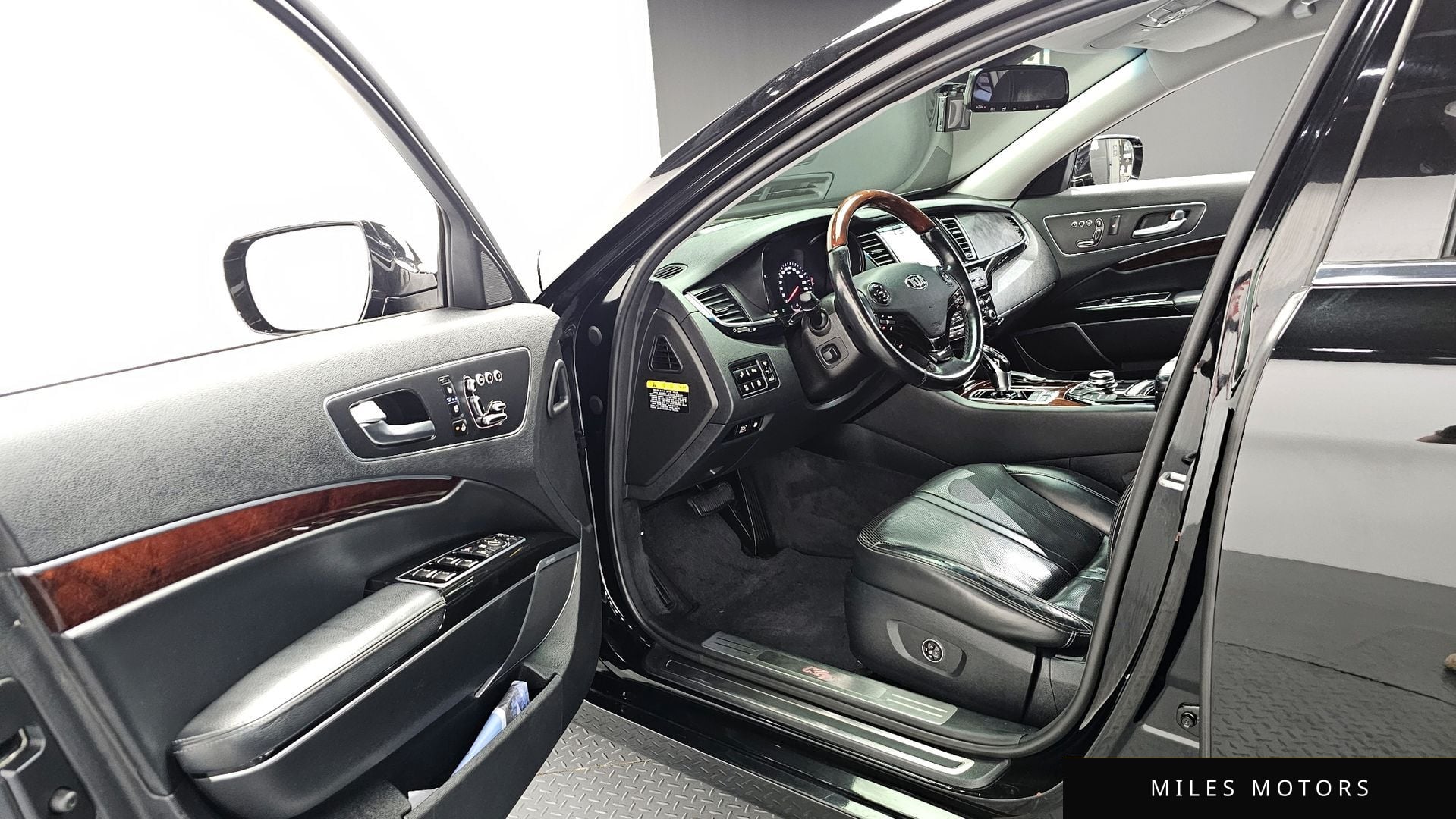 Kia K9 2016 — миниатюра 10