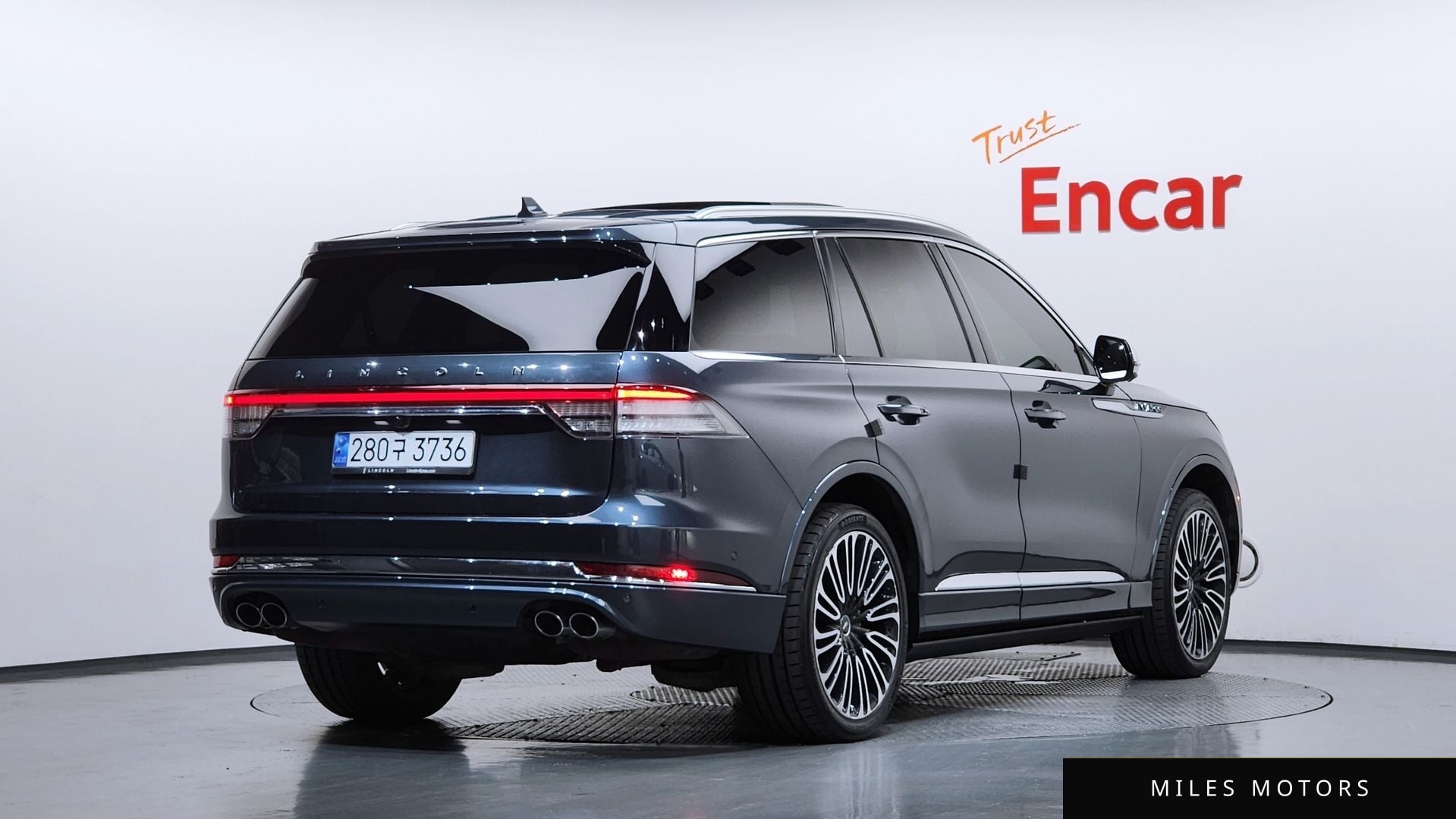 Lincoln Aviator 2020 — миниатюра 2