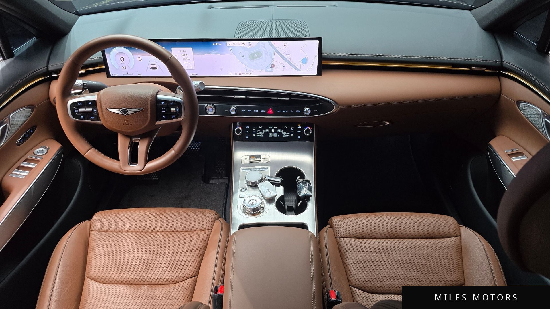 Genesis GV70 2025 — миниатюра 10