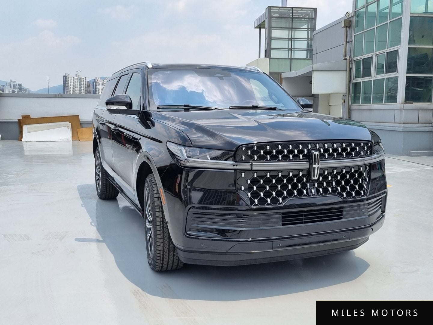 Lincoln Navigator 2026 — миниатюра 3