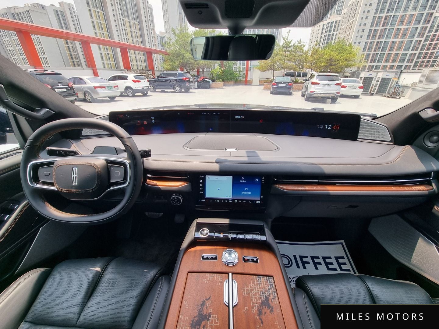Lincoln Navigator 2026 — миниатюра 6
