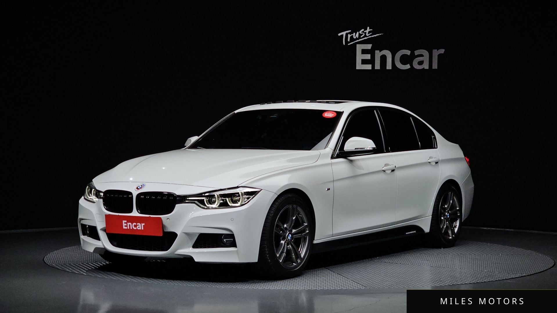 BMW 3 Series (F30) 2018 — фото 1 из 12