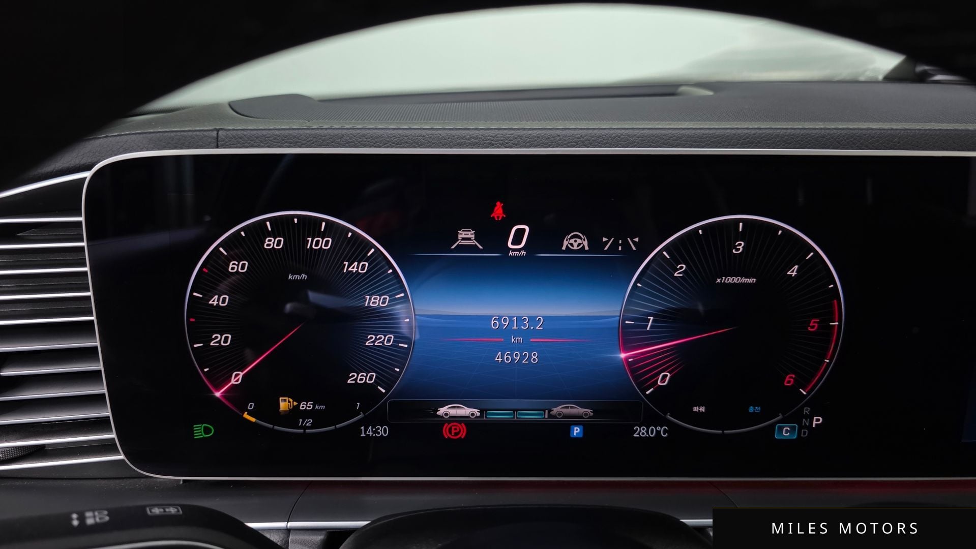 Mercedes-Benz GLE-Class W167 2023 — миниатюра 11