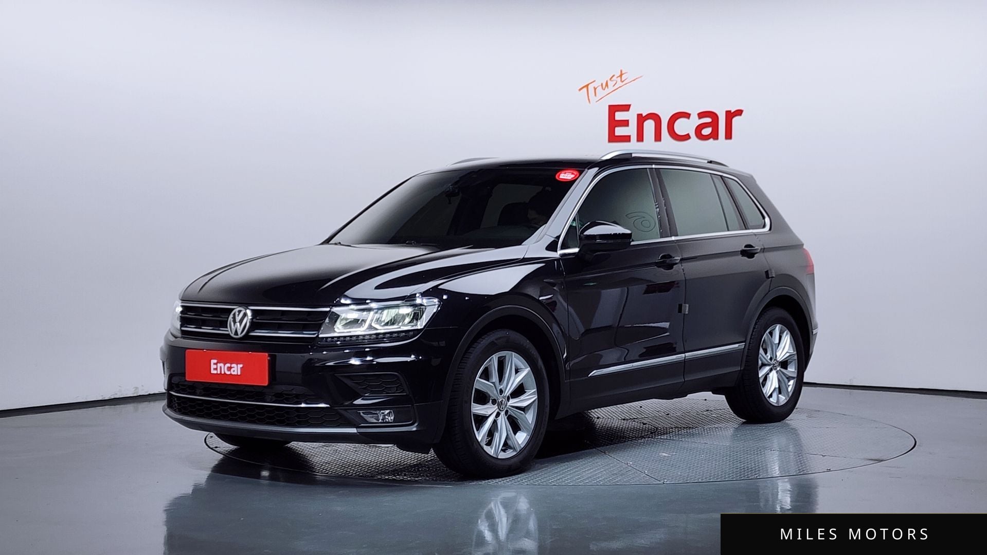 Volkswagen Tiguan 2020 — фото 1 из 12