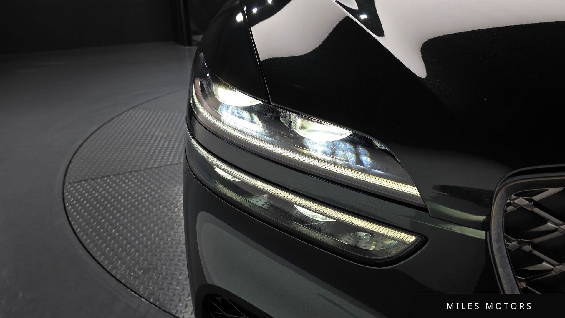 Genesis GV70 2021 — миниатюра 8