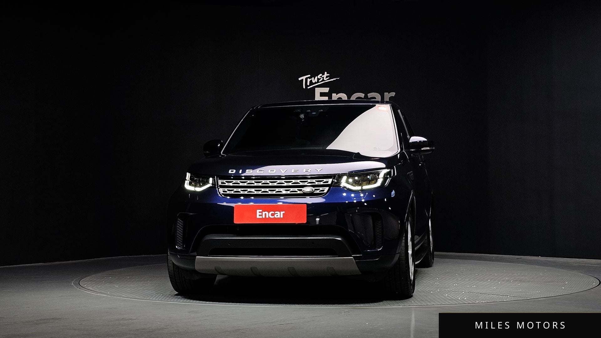 Land Rover Discovery 2018 — миниатюра 3