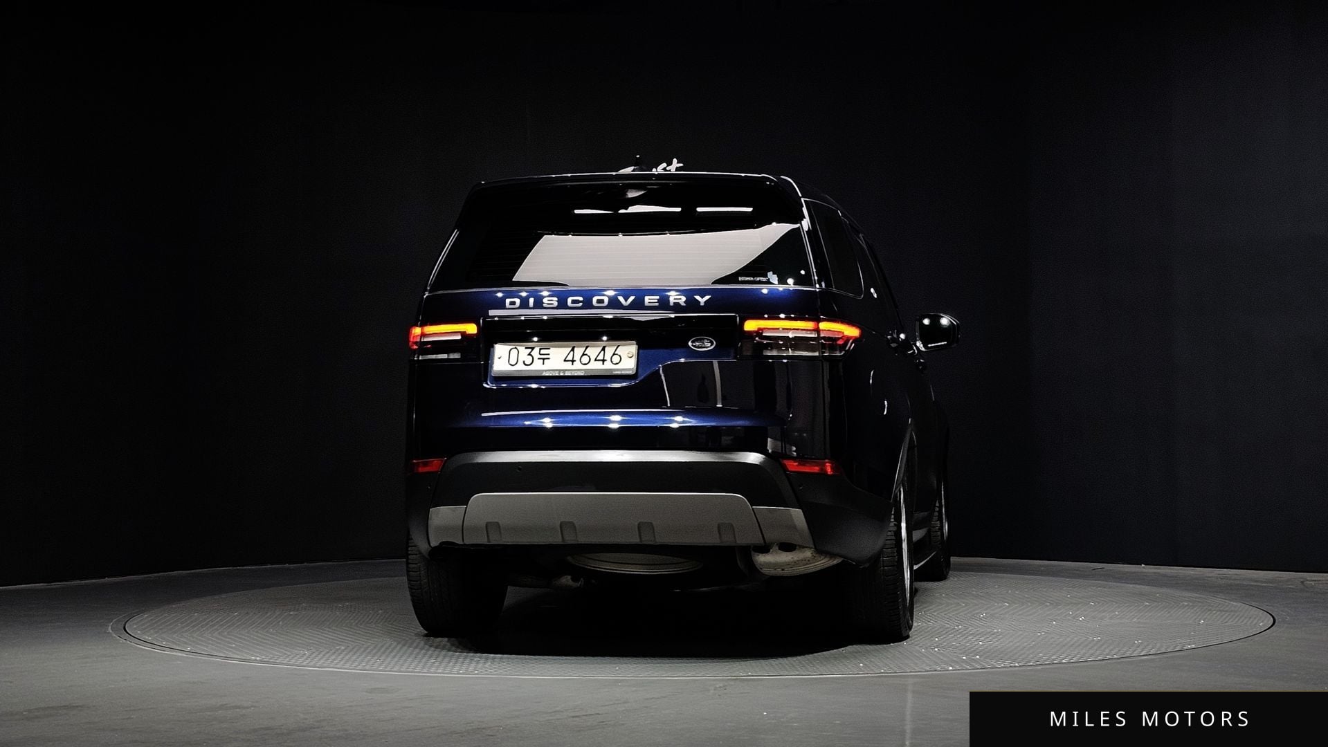 Land Rover Discovery 2018 — миниатюра 4