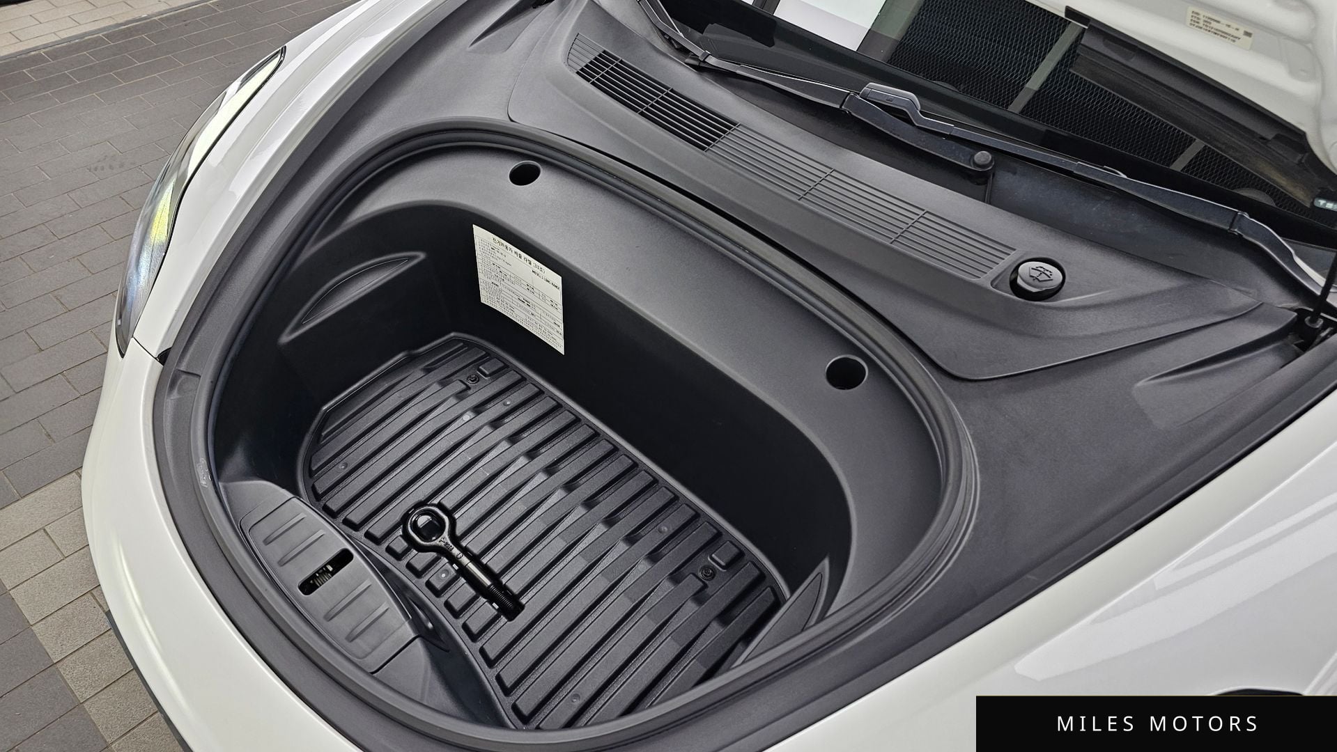 Tesla Model 3 2021 — миниатюра 6