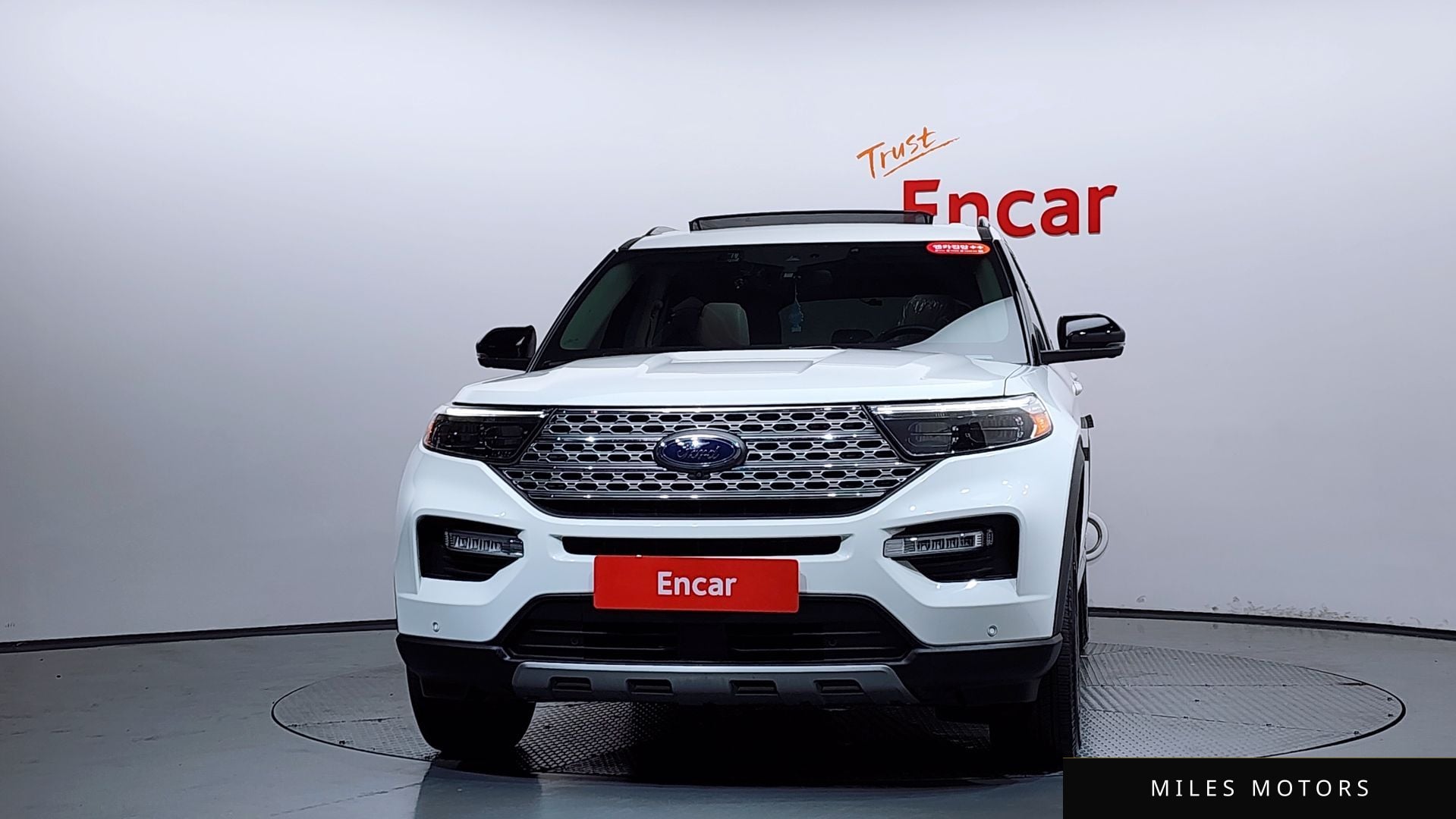 Ford Explorer 2020 — миниатюра 2