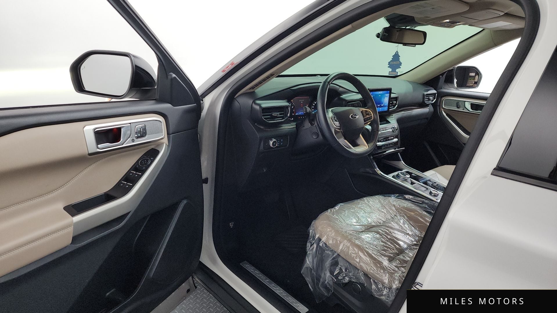 Ford Explorer 2020 — миниатюра 12