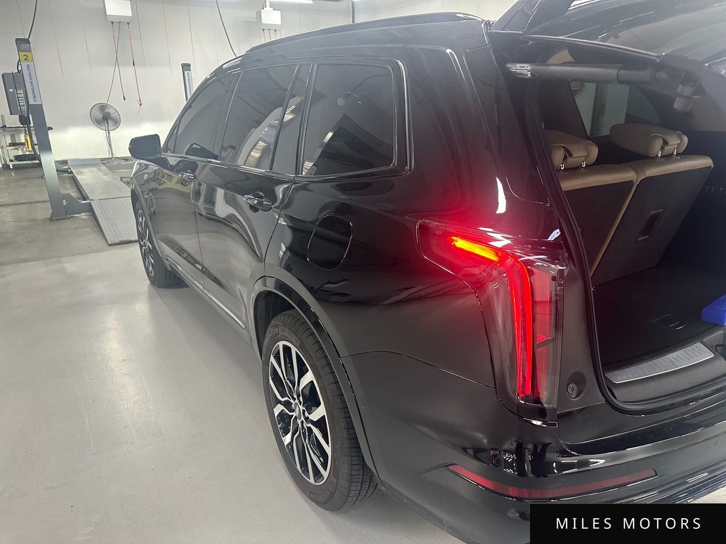 Cadillac XT6 2024 — миниатюра 6