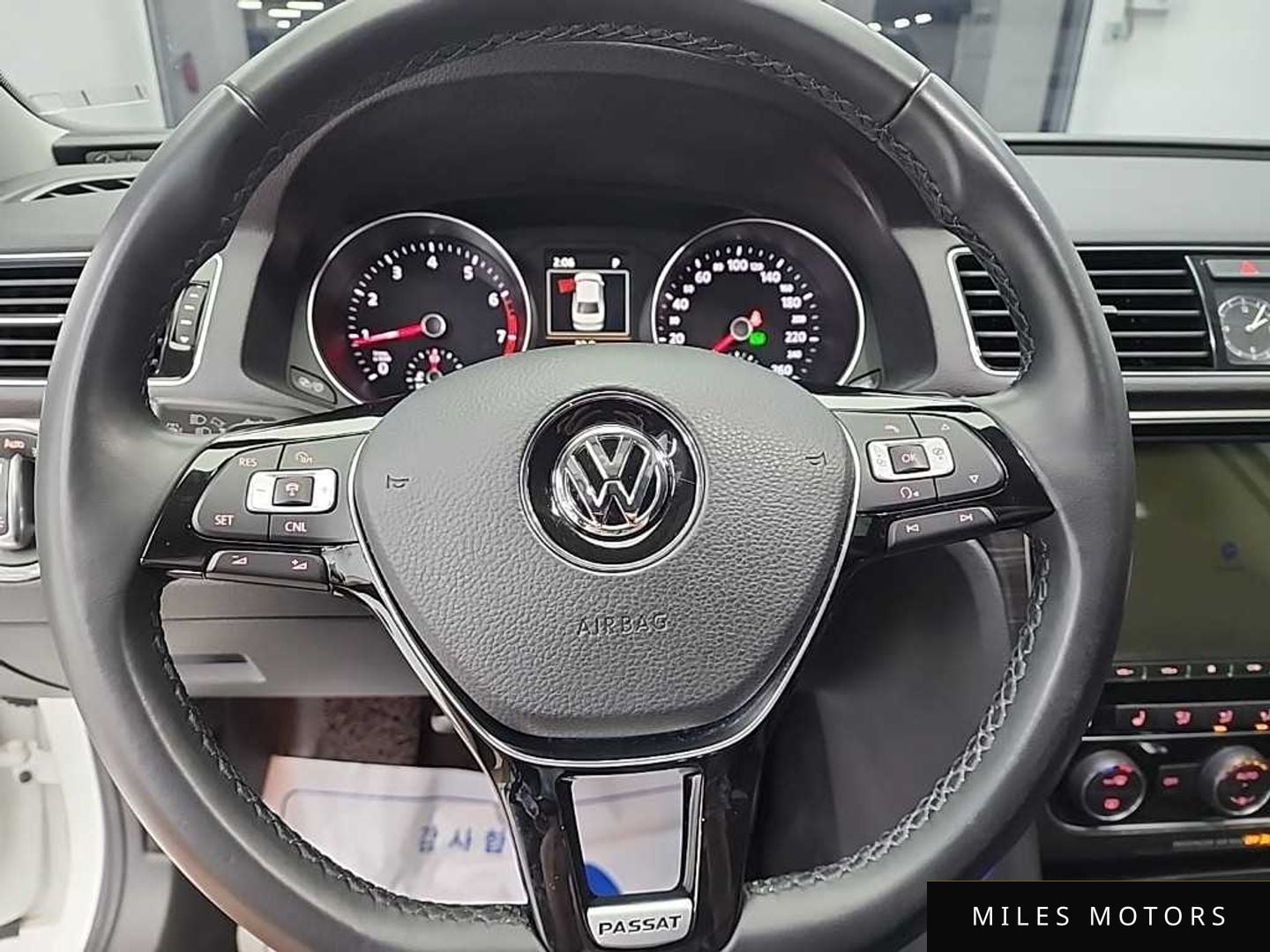 Volkswagen Passat 2018 — миниатюра 9