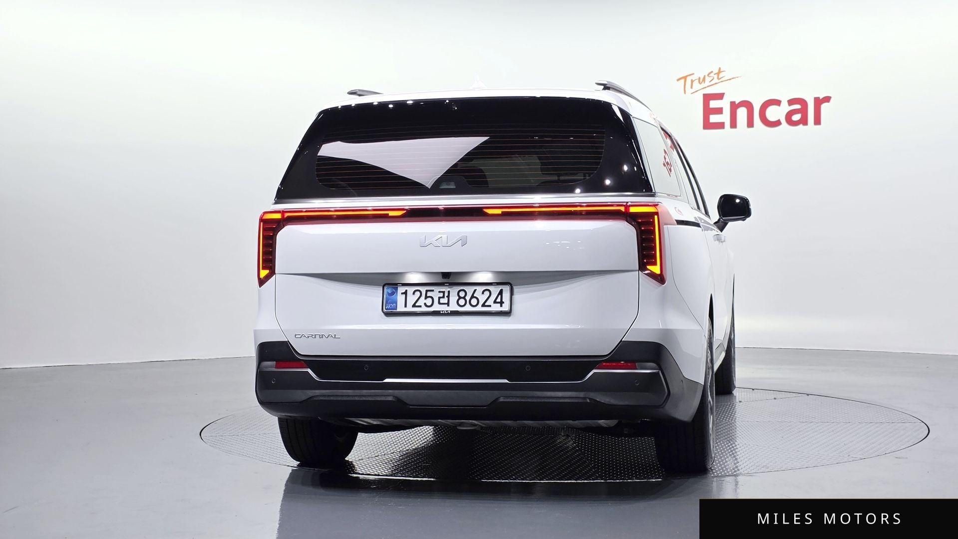 Kia Canival 2025 — миниатюра 4