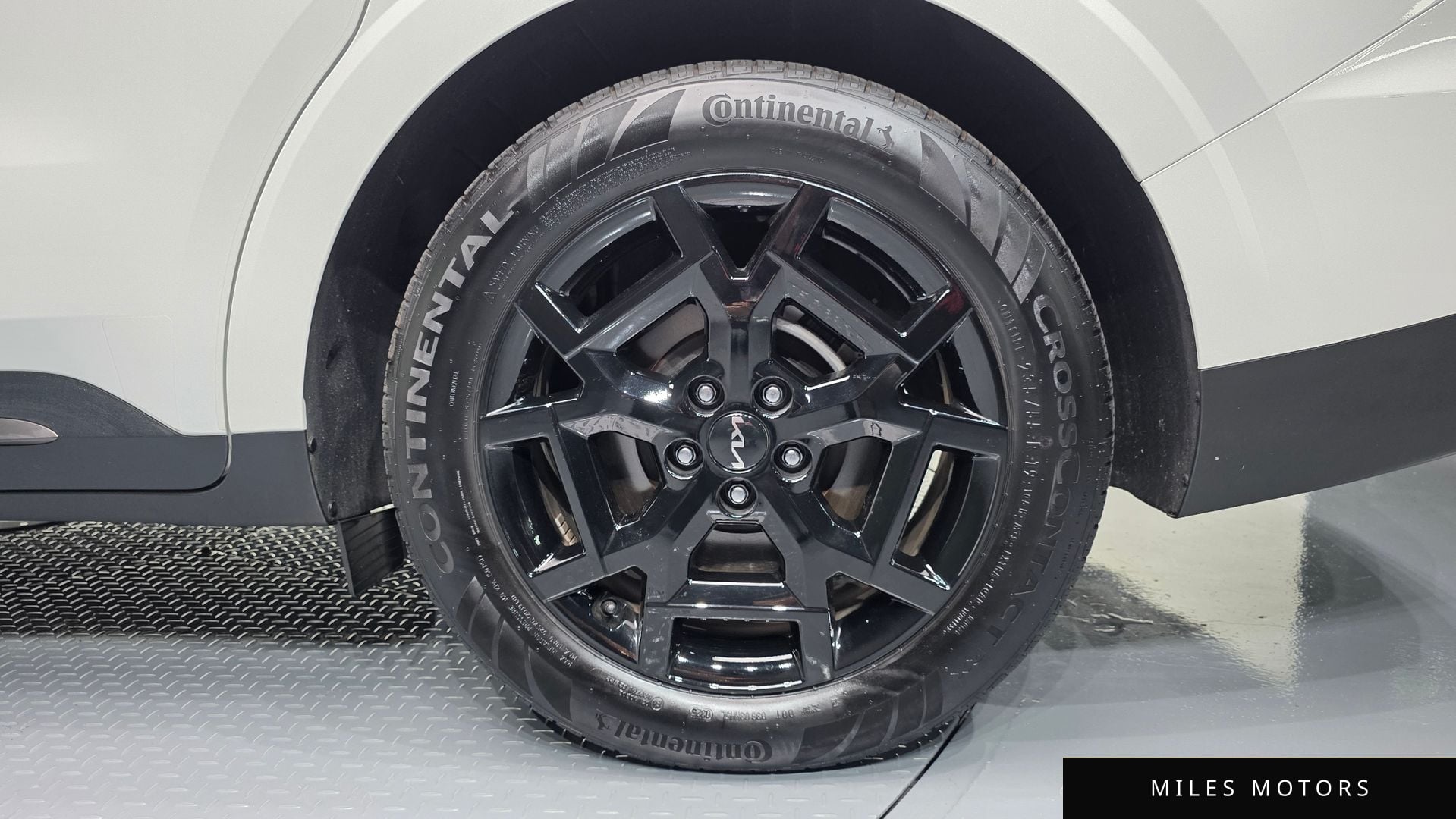 Kia Canival 2025 — миниатюра 7