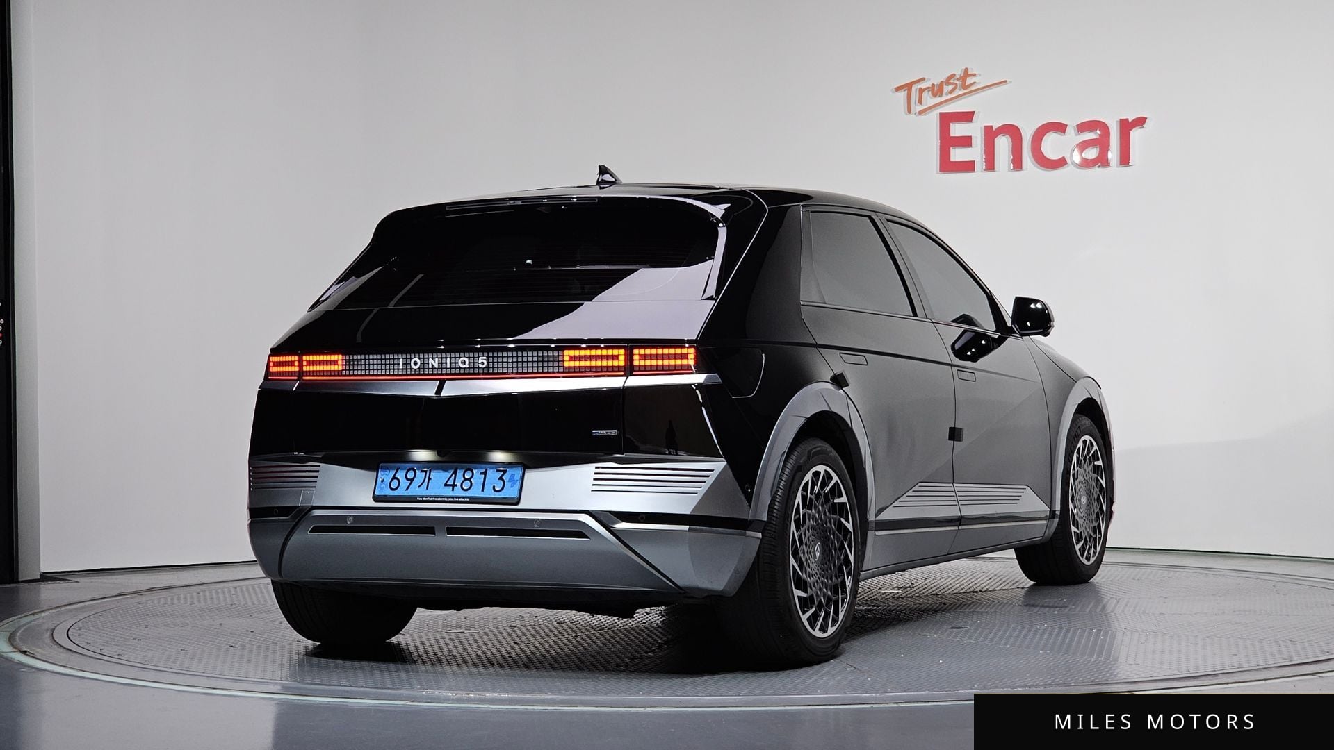 Hyundai Ioniq5 2022 — миниатюра 2