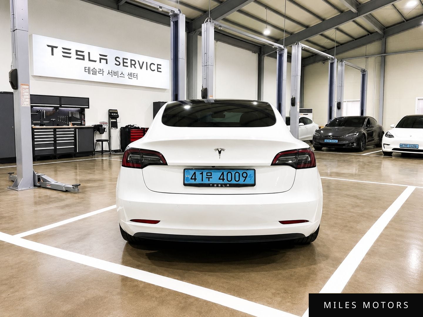 Tesla Model 3 2022 — миниатюра 4