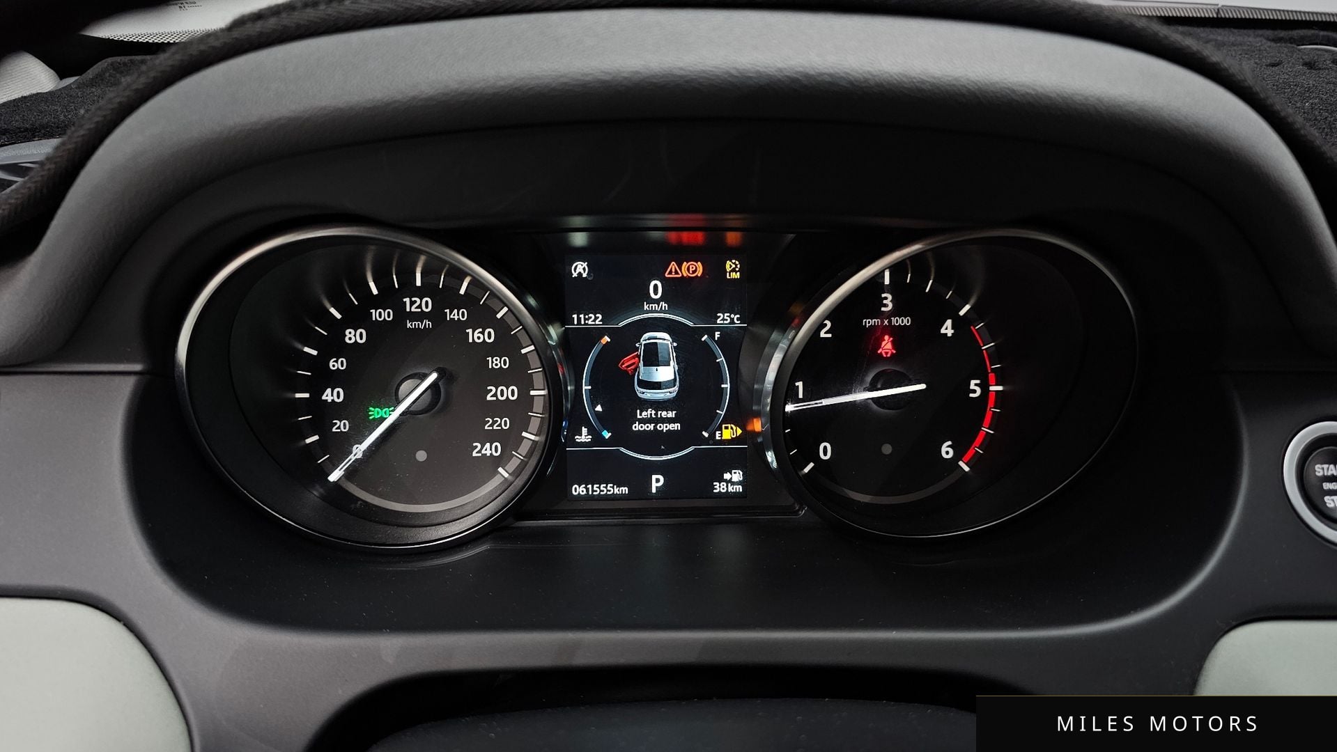 Land Rover Discovery Sport 2018 — миниатюра 10