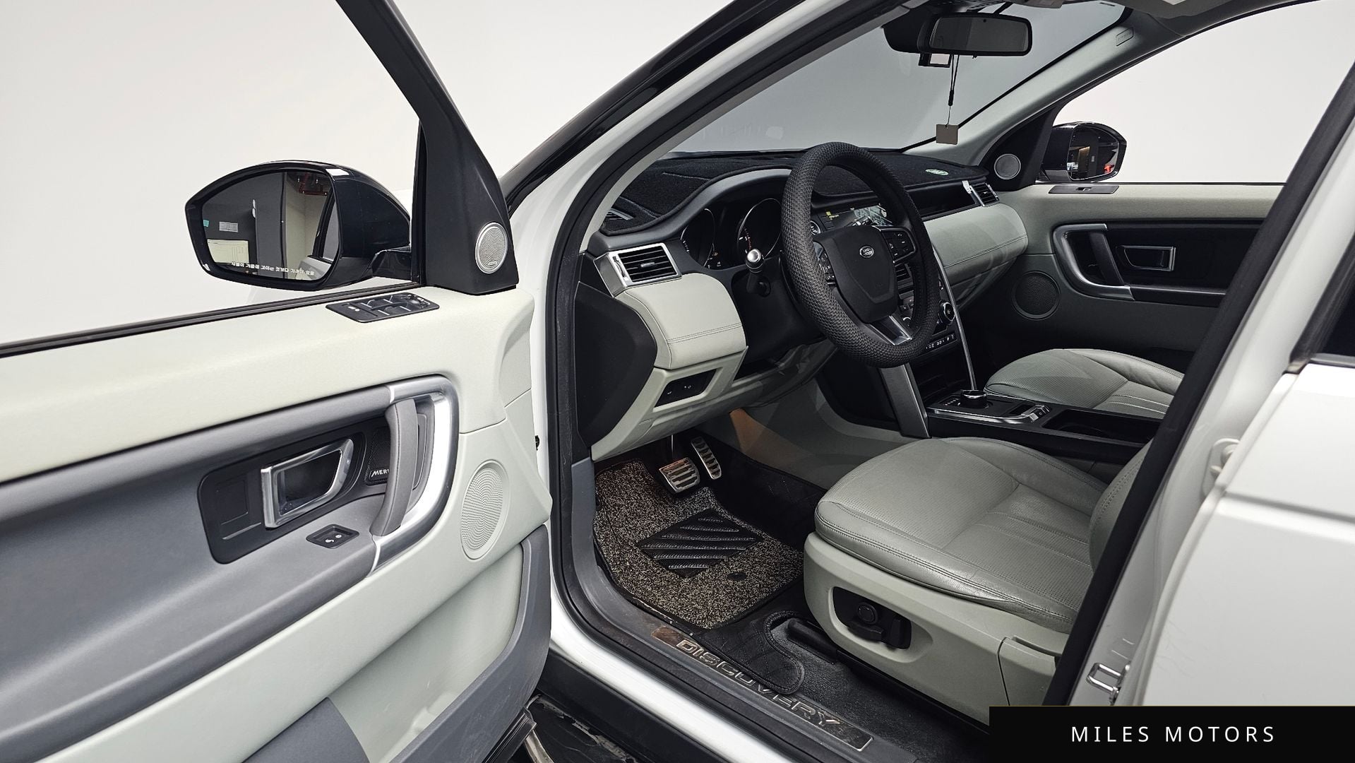 Land Rover Discovery Sport 2018 — миниатюра 12
