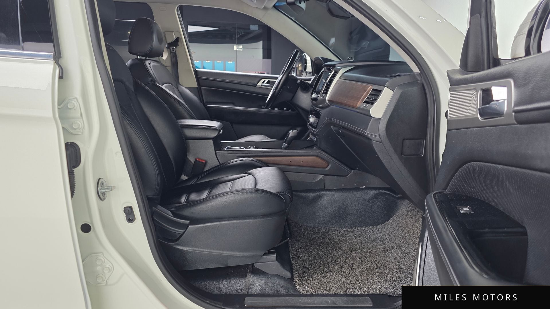 KG Mobility Rexton 2018 — миниатюра 11
