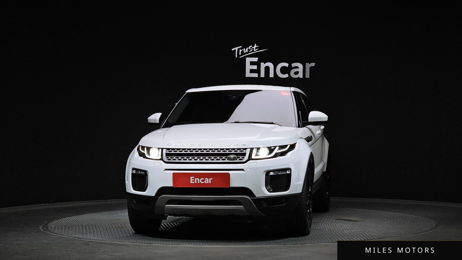 Land Rover Range Rover Evoque 2018 — миниатюра 3