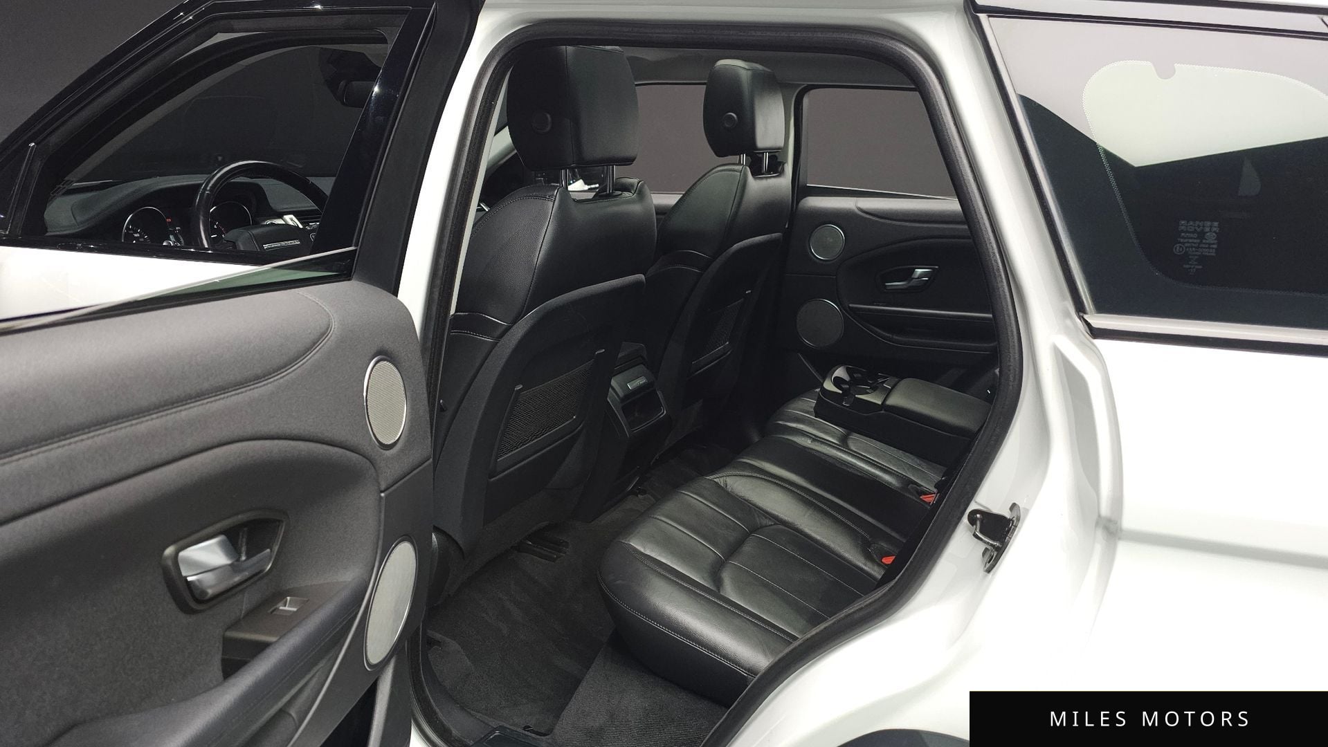 Land Rover Range Rover Evoque 2018 — миниатюра 11