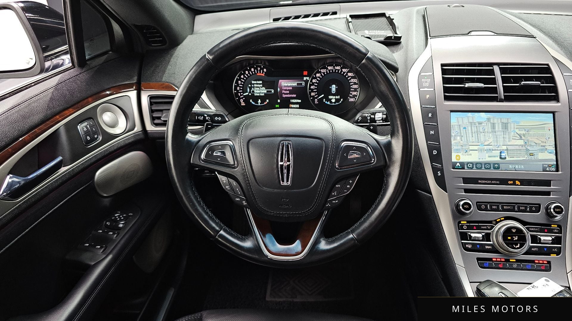 Lincoln MKZ 2017 — миниатюра 12