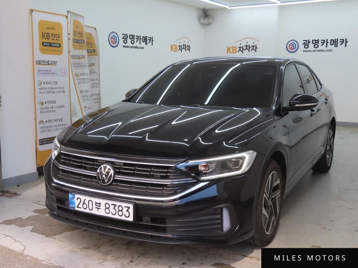 Volkswagen Jetta 2023 — миниатюра 2