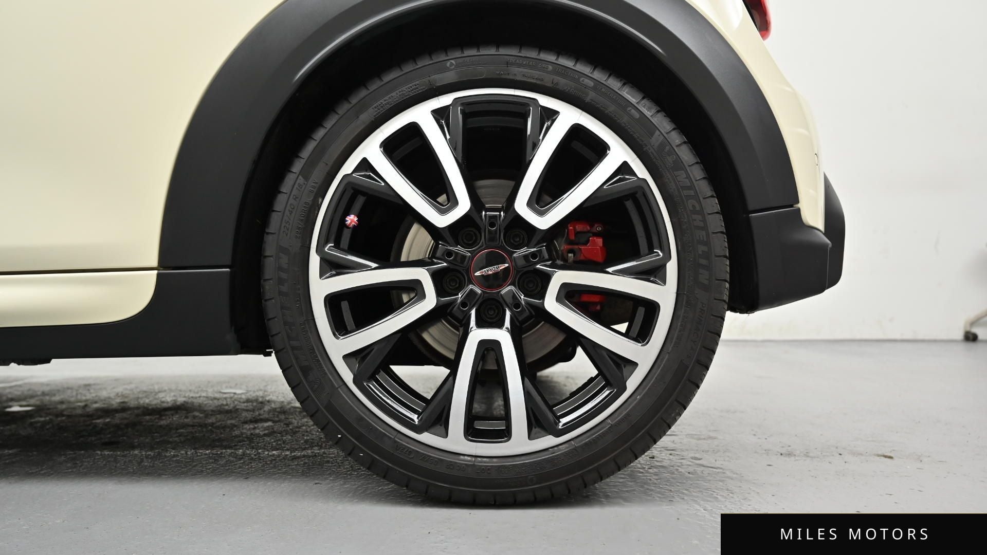 MINI Cooper S 2023 — миниатюра 5