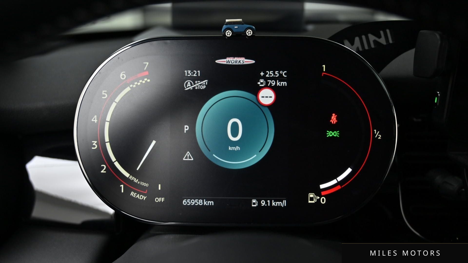 MINI Cooper S 2023 — миниатюра 7